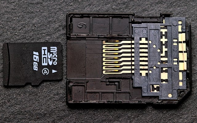 Jak zrobić przejściówkę z HDMI na USB?