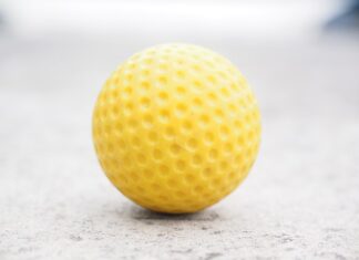 Jak prawidłowo zamontować prowadnice kulkowe?